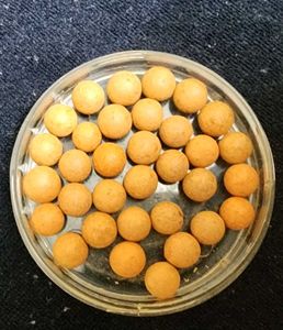 THE BRONZING PEARLS
