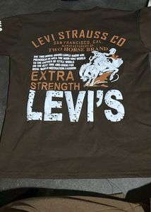 Levi's Brown Graphic T-Shirt