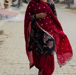 Floral Print Suit Set