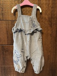 Winnie the Pooh Baby-corduroy