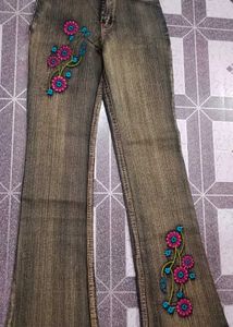 combo of new embroidered jeans for girls