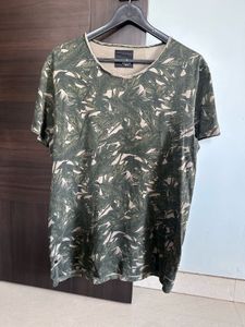Men's Tropical Print T-Shirt
