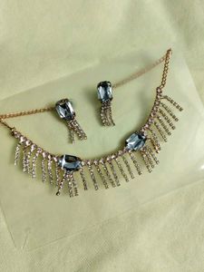 Sparkling Choker Necklace & Earring Set