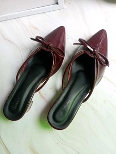 cherry red pointed heel ❤️‍🔥