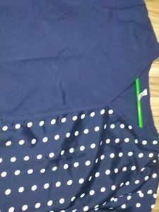 New e. Style New Brand Crop Top Best Quality 🥳🥳