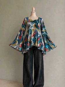 Unique Abstract Print Bell Sleeve Tunic Top