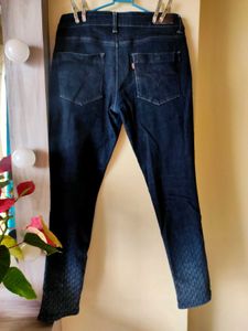 Authentic Levi's Demi Curve Women's Jeans