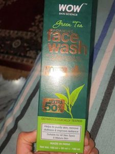 Wow Green Tea Foaming Face Wash