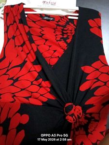 Chic Red &amp; Black Floral Print Beach Dress