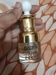 GS7 Gold Essence Make-Up Base