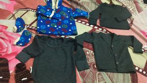 Cute Baby Print Hoodie and warmers with boots