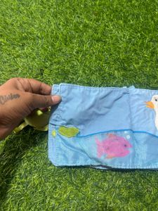 Cute Chick &amp; Frog Cloth Book