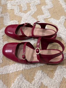 Chic Burgundy Block Heel Slingbacks