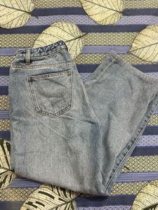 Light Wash Straight Fit Jeans