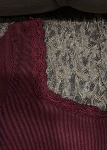 y2k fitted sleeve lace trimmed slim fit top