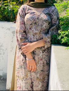 Floral Print Kurta Set