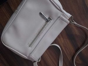 Chic Cream Crossbody Bag