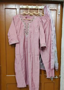 Embellished Kurta Set