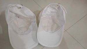 Hats which says BEST GRANDMA and GANDPA EVER