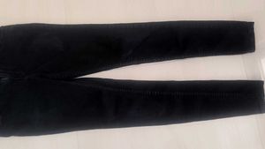 Black Skinny Jeans size 30