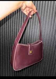 Chic Burgundy Shoulder Bag