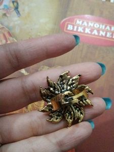 Vintage Floral Statement Ring