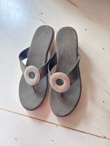Stylish Embellished Wedge Flip-Flops