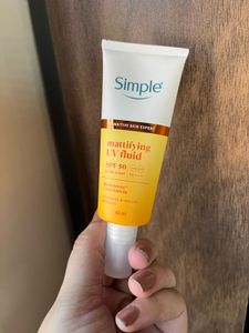 Simple Mattifying UV Fluid SPF 50