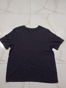 Basic Dark Grey T-Shirt