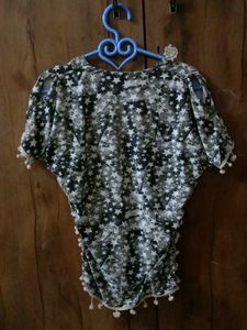 Chic Star Print Top