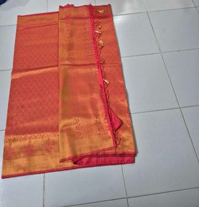 Exquisite Pink &amp; Gold Silk Saree