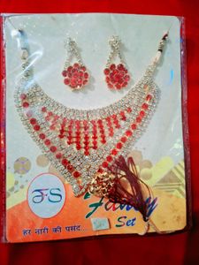Stunning Red &amp; Silver Necklace Set