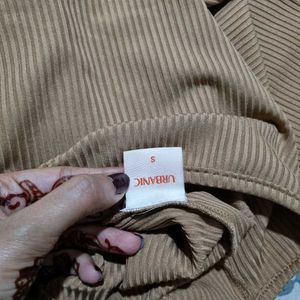 Elegant Beige Ribbed Maxi Dress