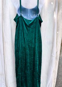 I. Emerald Velvet Maxi Dress