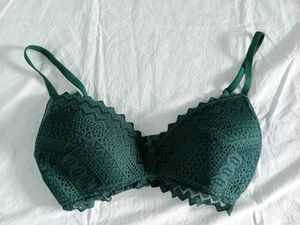 Etam  Green Lace Bralette