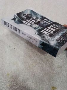 Does It Hurt? By H.D. Carlton