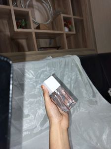 Huda Beauty Authentic Primer