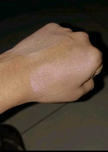Pond's Gold Radiance Day Cream