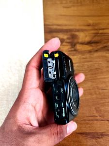 Nikon  s6800