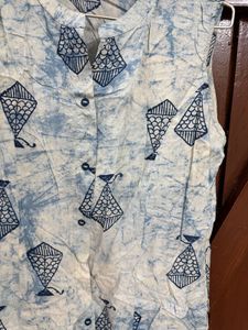 Blue Kite Print Sleeveless Kurta
