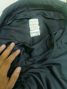 Capri Black Athletic yoga Pants