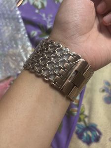 Elegant Women's Watch with Crystal Embellishments