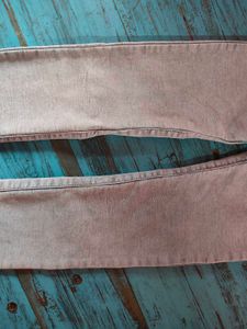Stylish Light Wash Jeans
