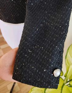 Elegant Tweed Blazer