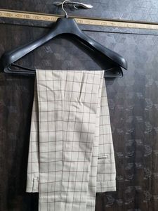 Stylish Checkered Waistcoat