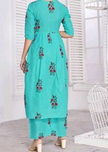 Stylish Teal Kurta Set with Floral Print