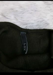 Olive Green Sleeveless Knit top