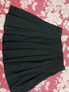 Black Pleated Mini Skirt