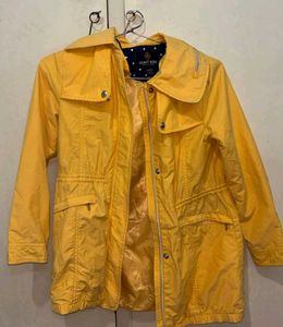 Yellow Hooded Parka Jacket with detachable jacke