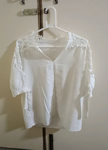 White Top By The Brand Shein